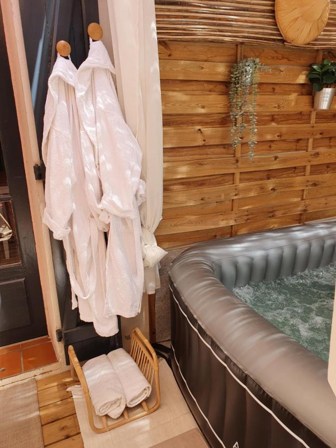 Une Nuit A Bali - Appartement Cocooning Solliès-Toucas Eksteriør billede
