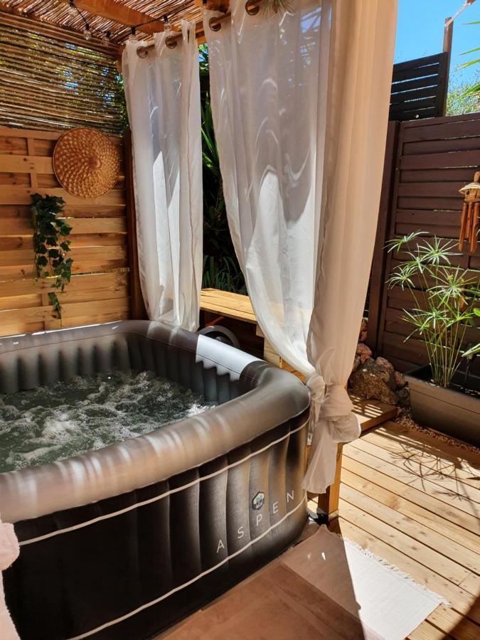 Une Nuit A Bali - Appartement Cocooning Solliès-Toucas Eksteriør billede